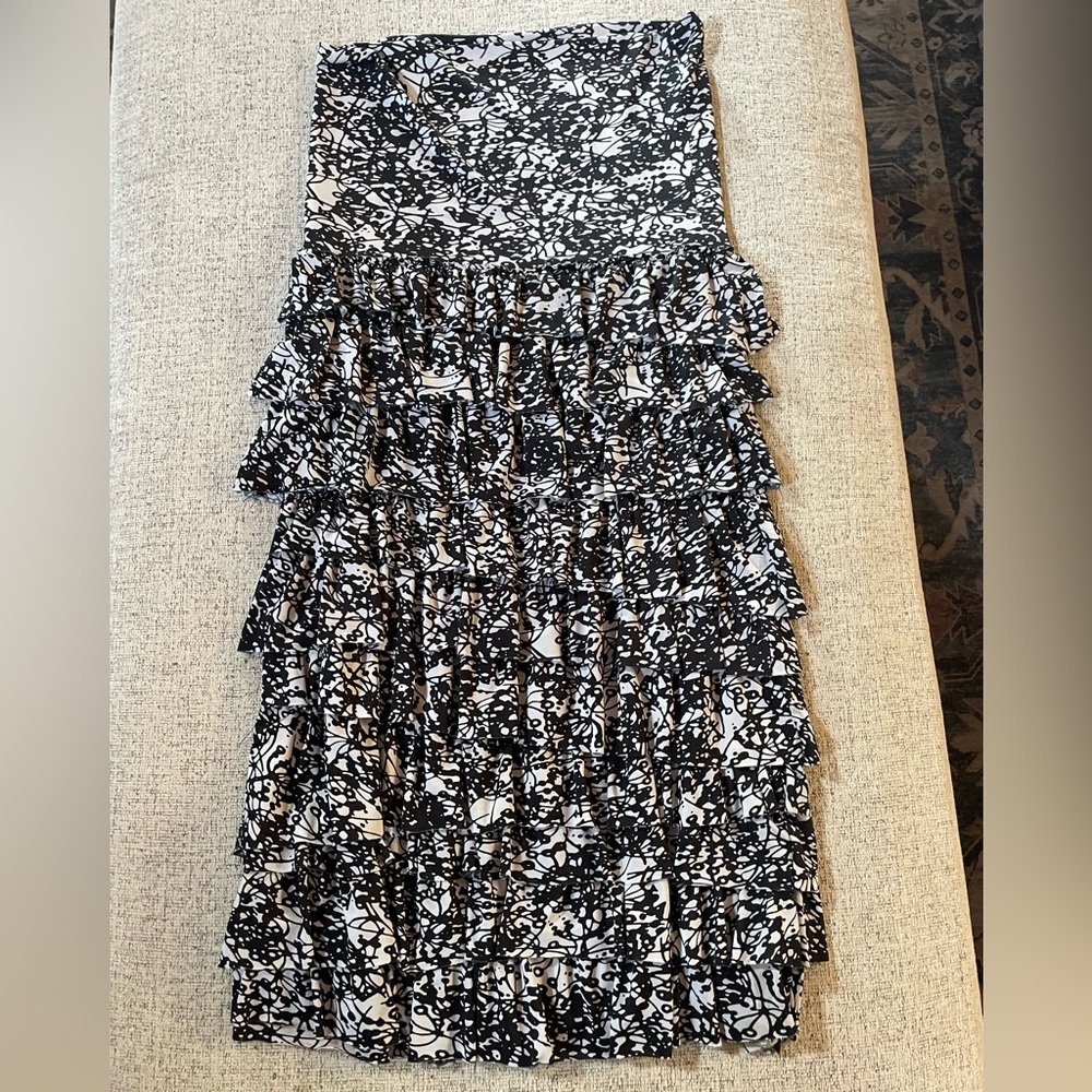 Lapis Black and White Ruffled Midi Skirt/Strapless Dress, Size Medium